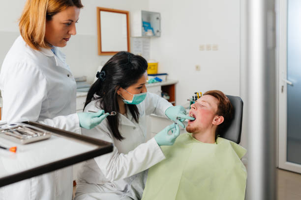 Best Urgent Dental Care for Toothache in Eming Island, FL